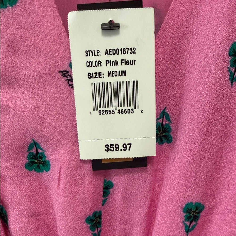 NWT AFRM Pink Fabric with Black Label - Picture 11 of 12